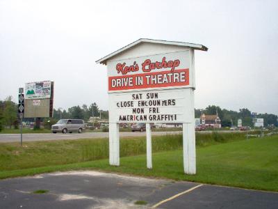 Kens Diner Drive-In Theatre - Marquee (newer photo)